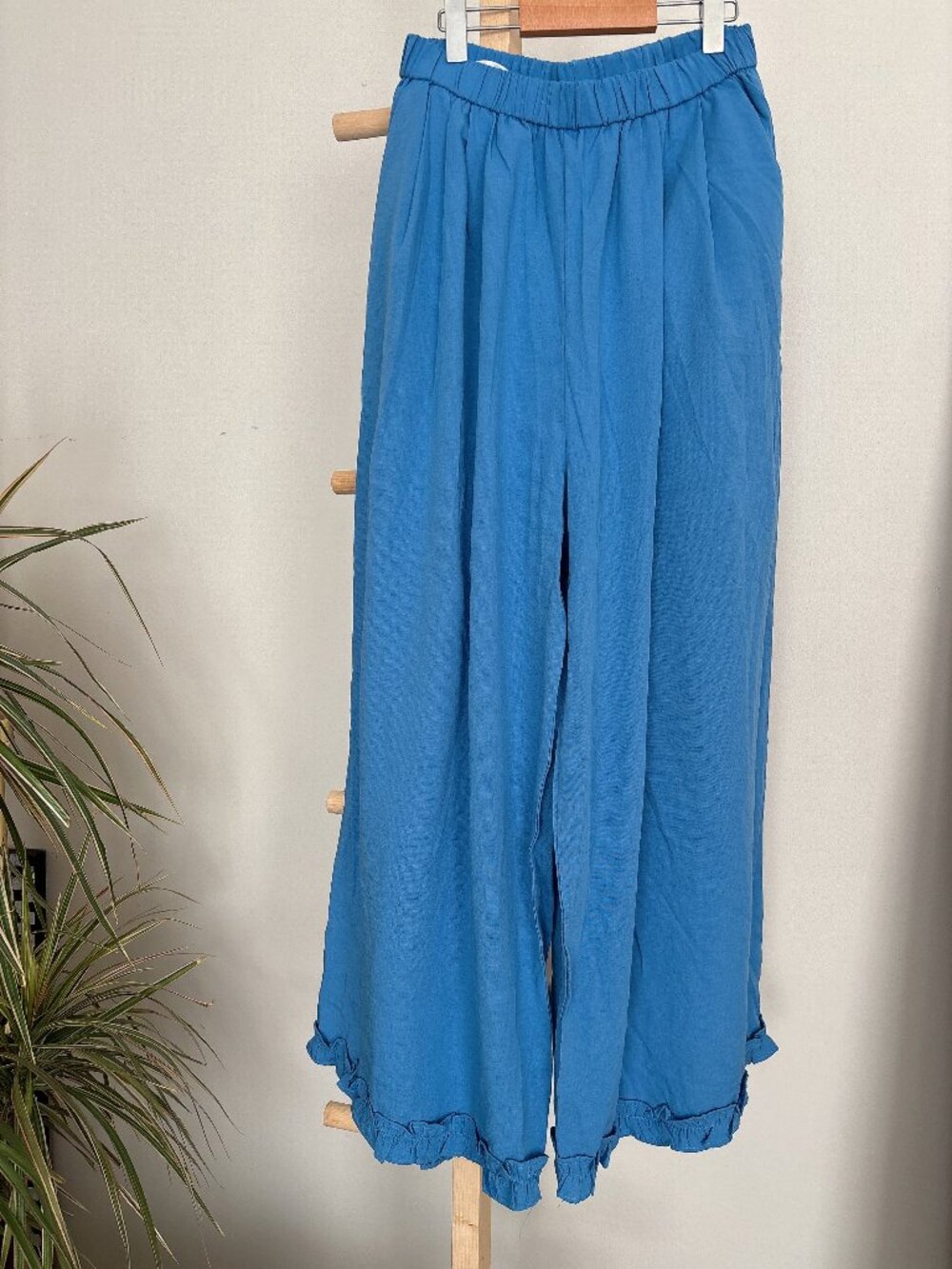 Blue Linen Blend Cropped Wide Leg Pants – Size S–M